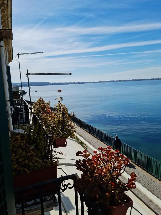La finestra sul mare di Alfeo Appartamento Syracuse